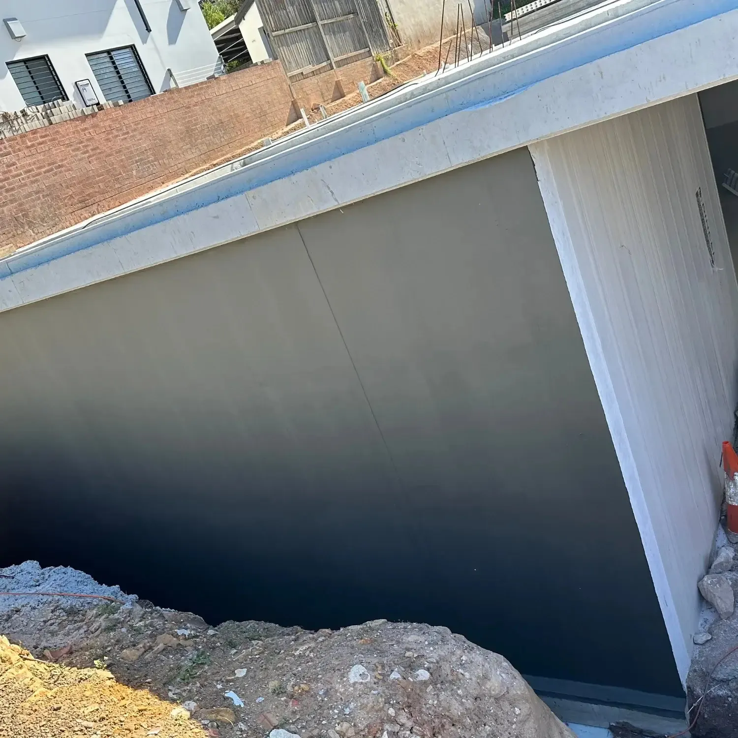 Betonun Su Geçirmemesi İçin Ne Yapmalı?