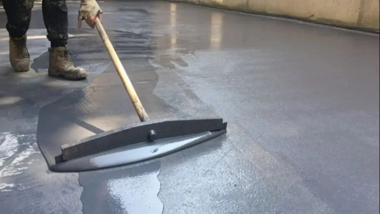 ٥ أسباب لأهمية العزل المائي في المناطق الرطبة: لماذا لا ينبغي إهماله؟